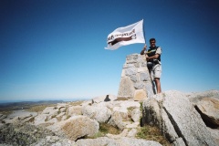 37300017
