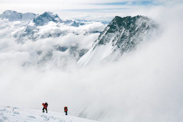 DCI ID: EVEREST PUSHING LIMIT.002 
Lo-Res ID: 12521.CLIMBING_MG_5951 
Program Title: EVEREST: BEYOND THE LIMIT 
Rights Class: Copyright DCI 
Rights Notice: Copyright Discovery Communications, Inc. 
Description: AS SEEN IN EVEREST: PUSHING THE LIMIT 
Photographer: Mark Rogers 
Copyright Holder: Discovery 
Location of Shot: Mt. Everest, Nepal